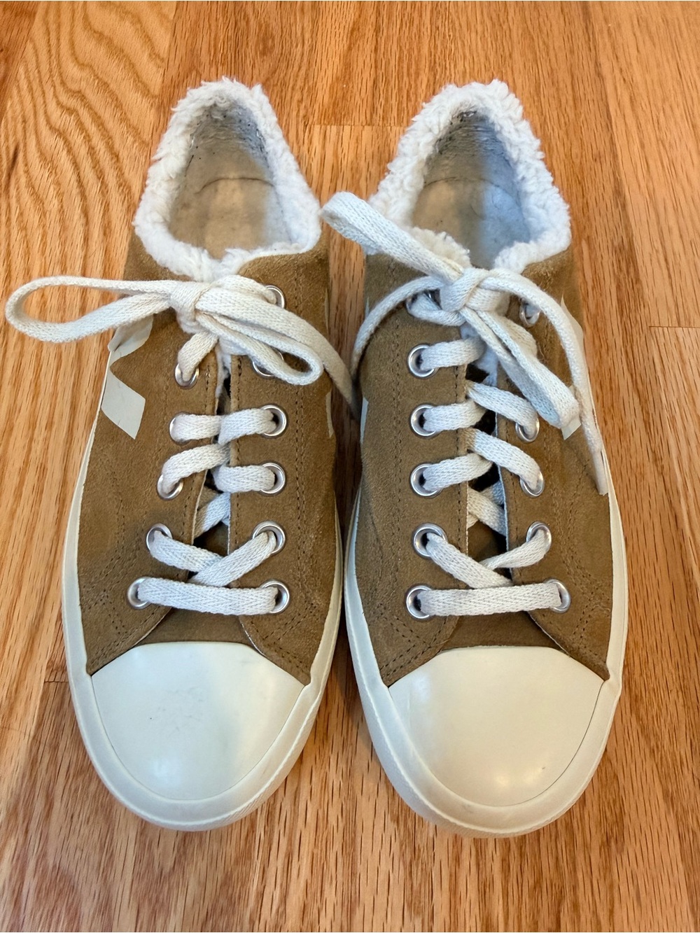 Veja Suede Wata II Low Fured Suede Sneakers - Picture 5 of 15